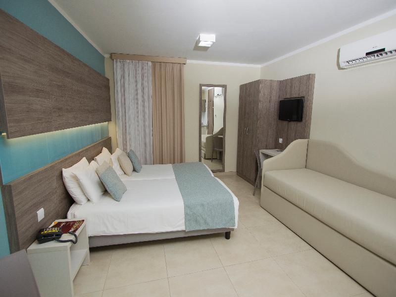 Strand Suites By Neu Collective Gzira Dış mekan fotoğraf
